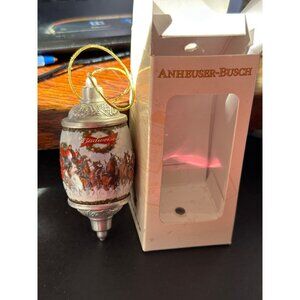 Anheuser-Busch 2007 Holiday Ornament With Budweiser Clydesdales Box Included